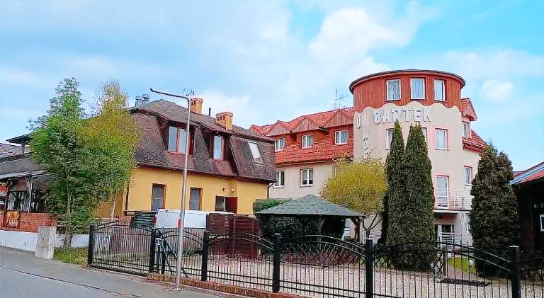 Lovely serviced apartment with BBQ & yard | Next to the beach | Pets are welcome in Rewal