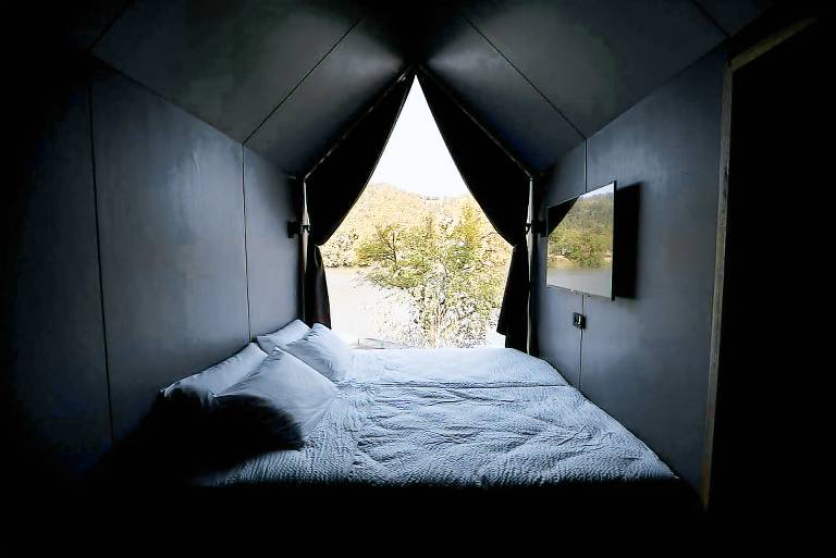 Panoramic Tree House Rental by the River for Glamping in Slovenia — photo 4
