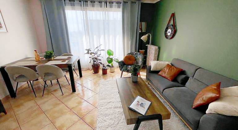 Apartment with 2 rooms for 4 persons in Mondeville