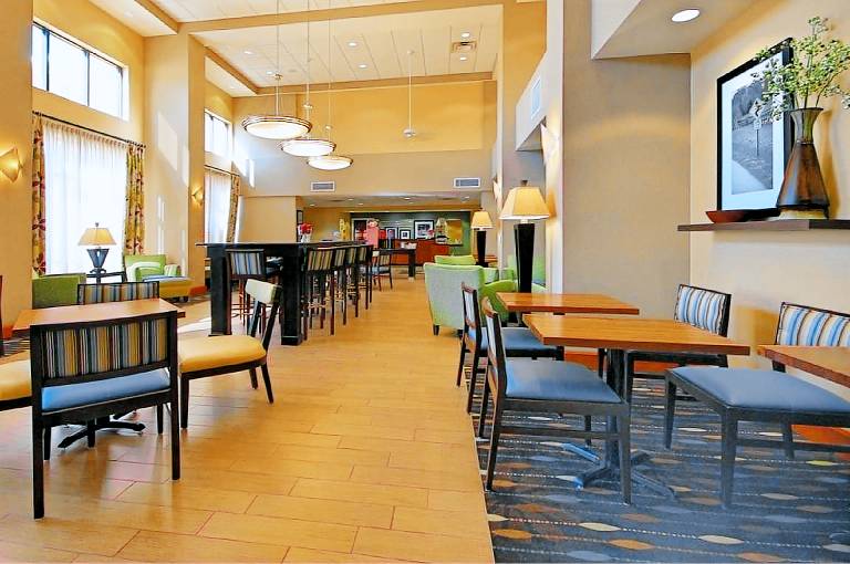 Hampton Inn & Suites by Hilton New Iberia Avery Island — photo 3