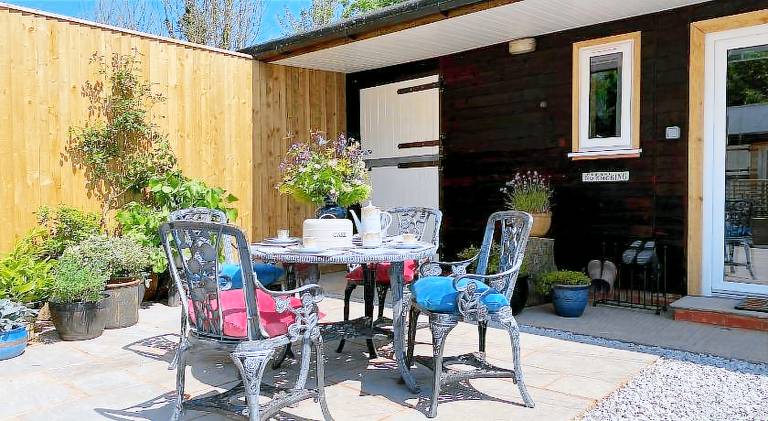 Bungalow with barbeque & patio | Pets are welcome — photo 4