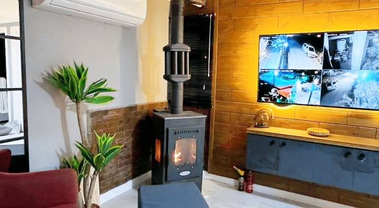 Villa with 1 room for 5 persons — photo 2