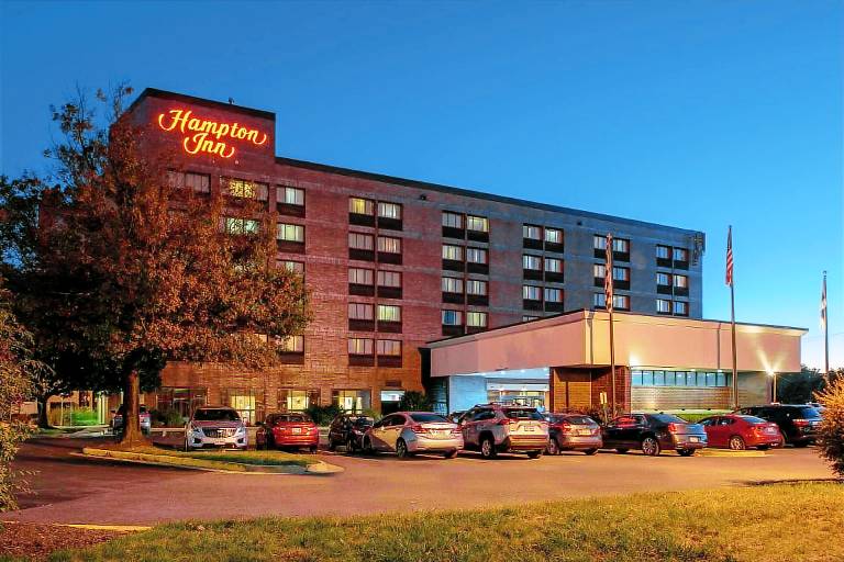 Hampton Inn Frederick — photo 5
