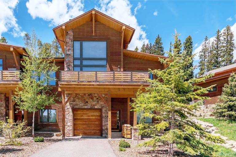 House  Big Sky
