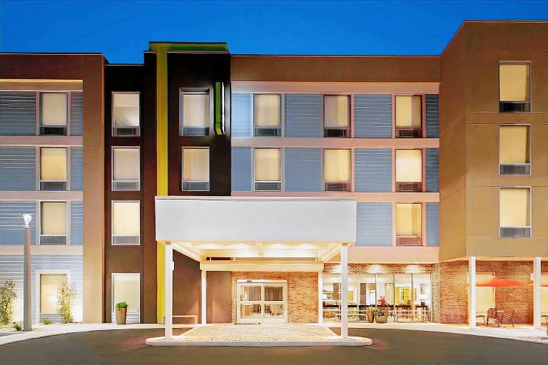 Home2 Suites by Hilton Fernandina Beach Amelia Island in Fernandina Beach, FL