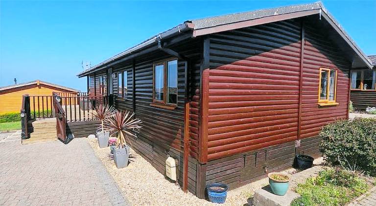 Vacation home with 2 rooms for 4 persons in Ilfracombe