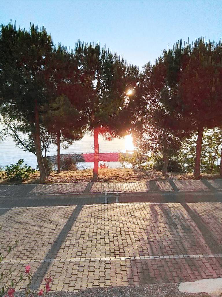 Vacation home with yard, barbeque & patio in Sinop
