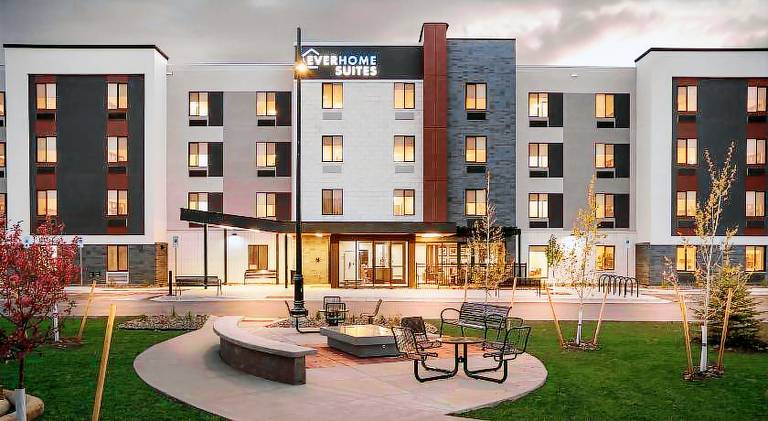 Everhome Suites Bozeman in Bozeman, MT
