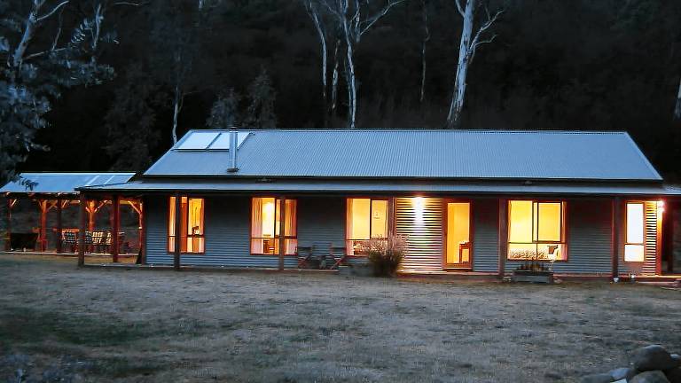 House  Falls Creek