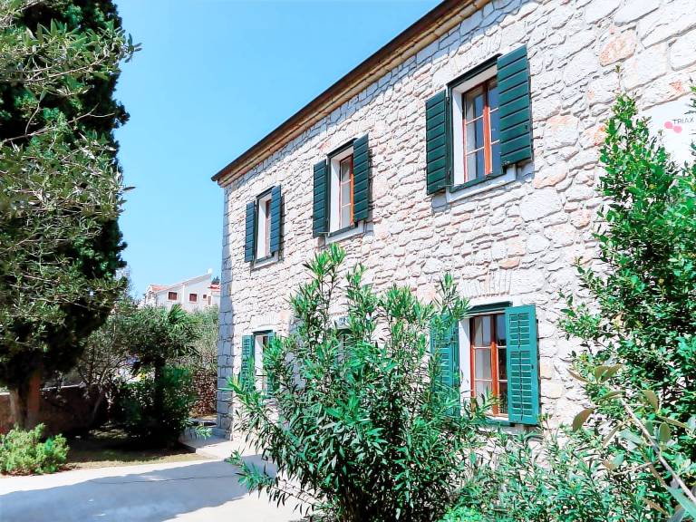 Fully equipped nice vacation home with patio, barbecue & garden | Pets allowed — photo 3
