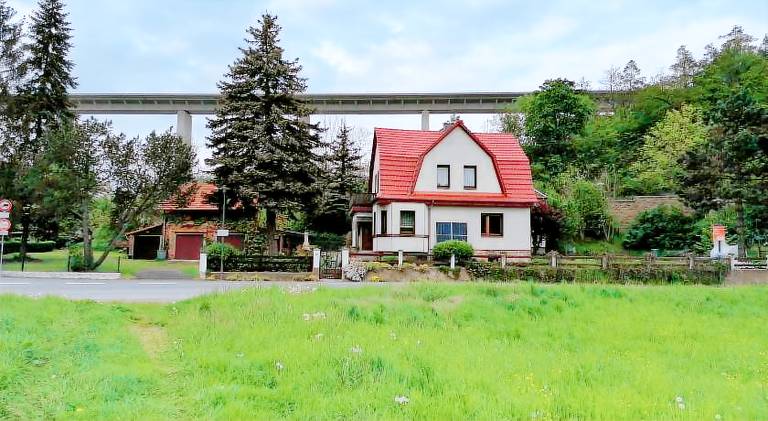 Wonderful rental apartment with barbeque, garden & patio | Pets allowed — photo 5