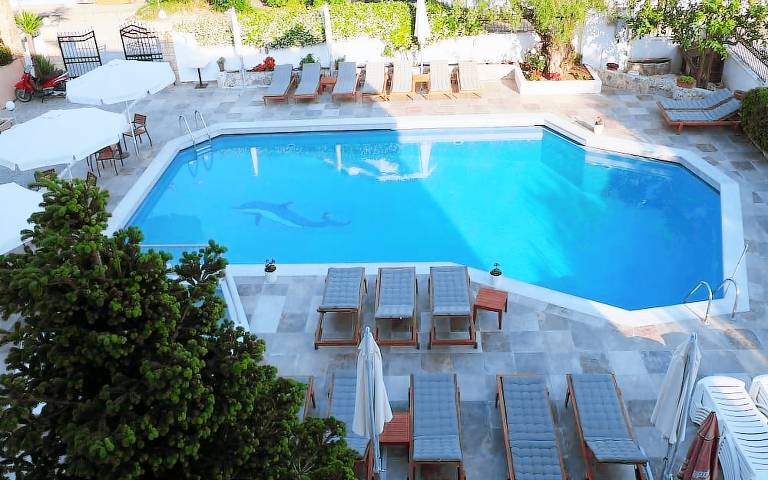 Απαρχοτέλ Siviri Beach