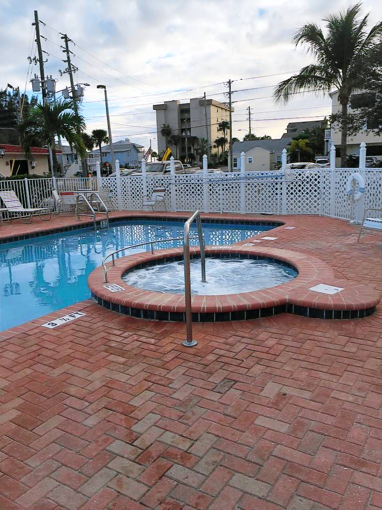 Condo Treasure Island
