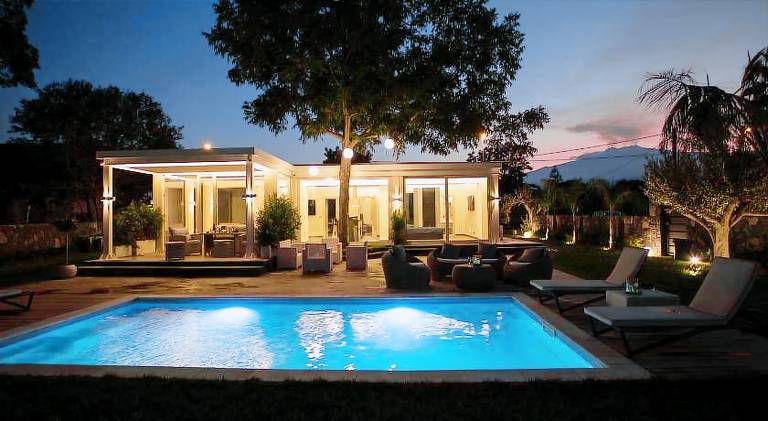 Lovely villa with pool & garden | Pets allowed in Calatabiano