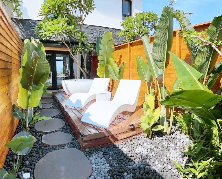 Resort  鵝鑾里