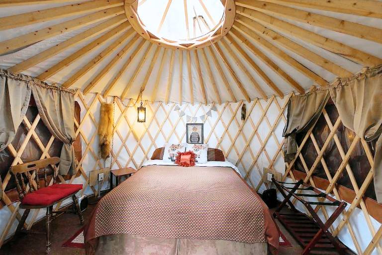 Nauti Otter Inn and Yurt Village — photo 5