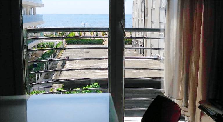 Apartment with garden & patio — photo 5