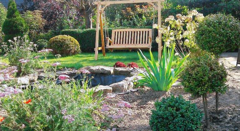 Holiday apartment with BBQ, patio & garden in Stade