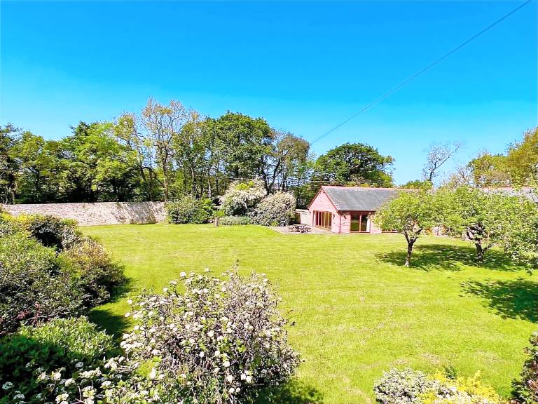 House  Hartland