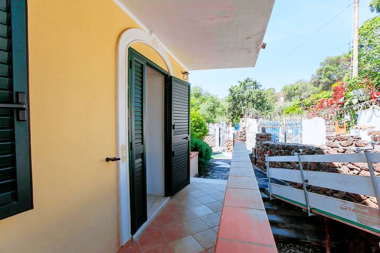 Apartment "Paguro" with sea view, garden and Wi-Fi — photo 2