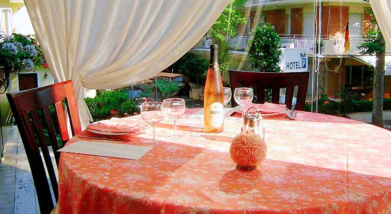 Hotel Garisenda — photo 5