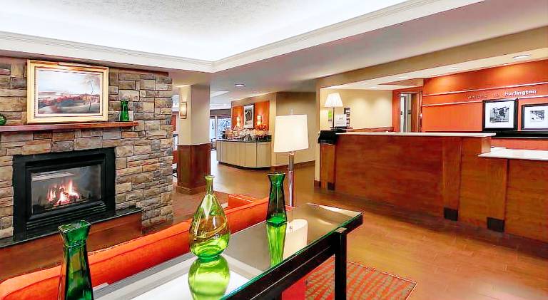 Hampton Inn by Hilton Colchester — photo 4