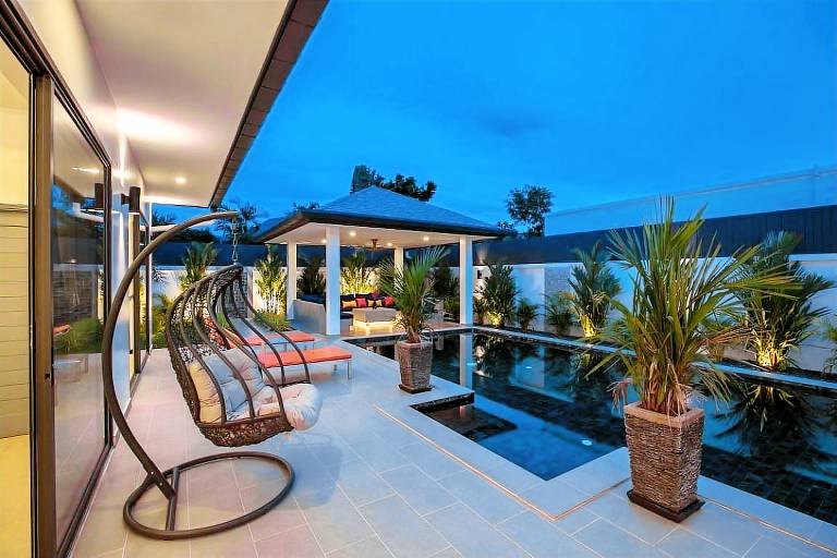 Fully equipped villa with pool & BBQ | Beach nearby | Good for workation | Pets are welcome — photo 4