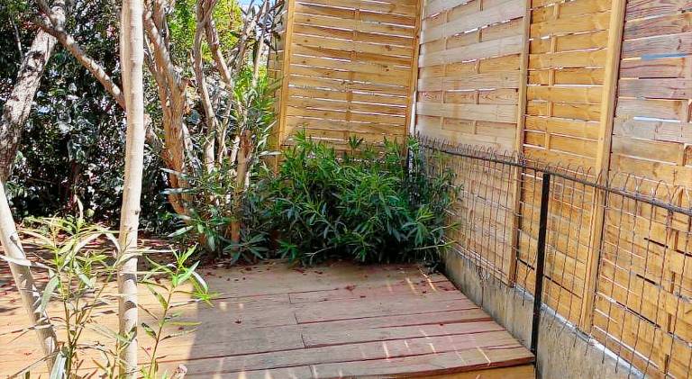 Apartment with patio & garden — photo 5