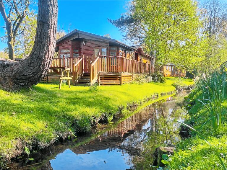 Hut Troutbeck Bridge