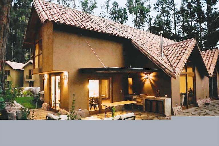 Family-oriented vacation home with fast internet & grill | Pets allowed — photo 3