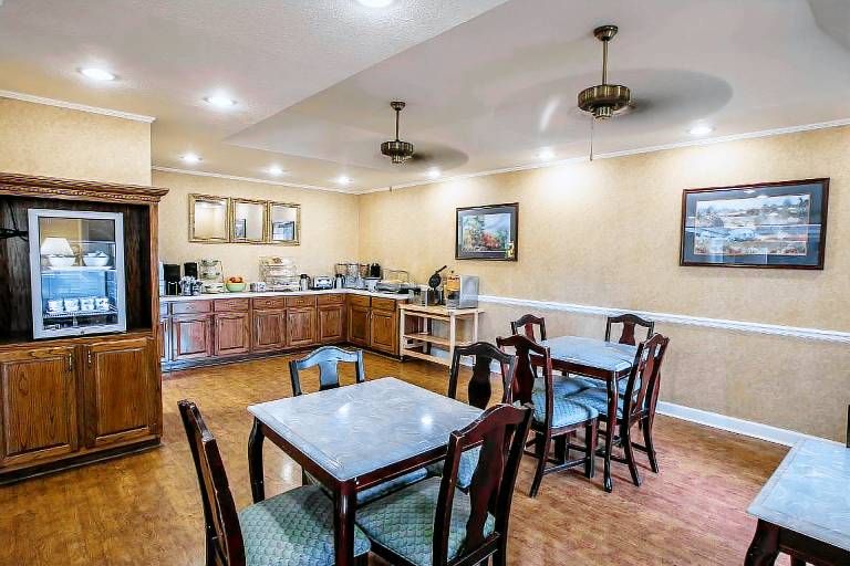 Quality Inn Kingsport South — photo 3