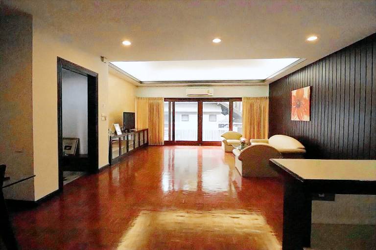 Pratunam Apartments in Bangkok