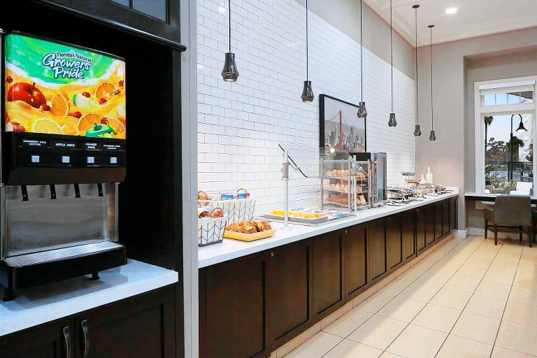 Residence Inn by Marriott Newark Silicon Valley — photo 5
