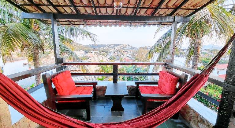 Vacation home with pool — photo 5