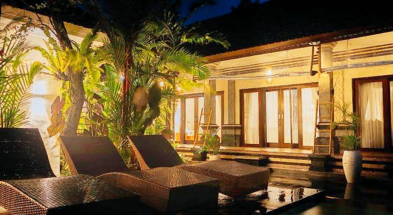 Insenja 4 Bedroom Private Villa & Resto Ubud — photo 4