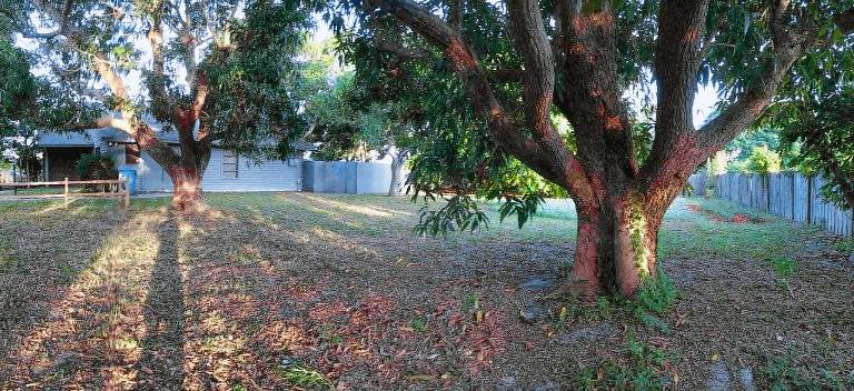 Wonderful house with grill, patio & garden | Garden view | Dogs allowed — photo 3