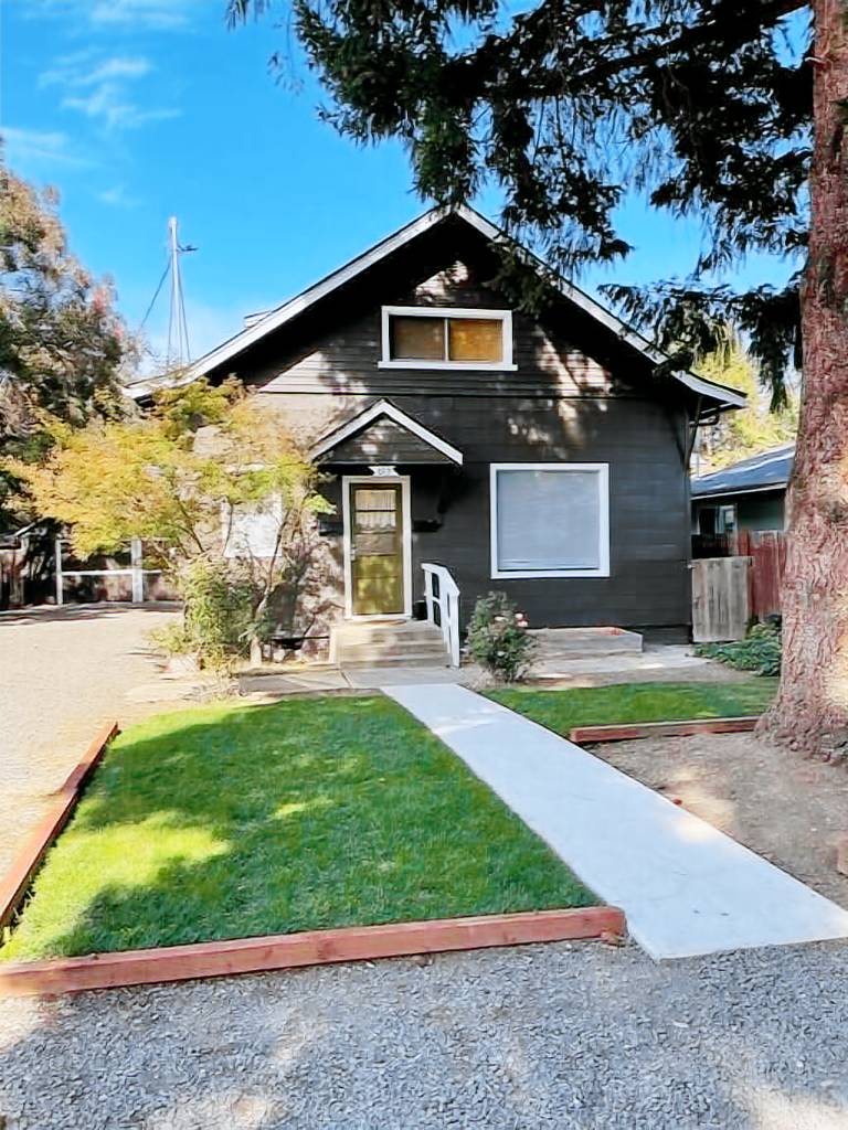 Apartment  Medford