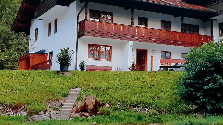 Ferienwohnung  Hallein