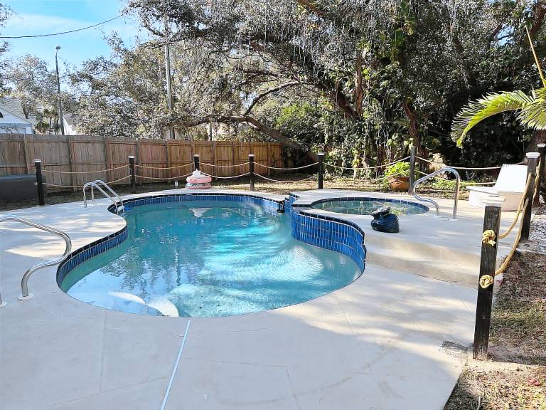House Tarpon Springs