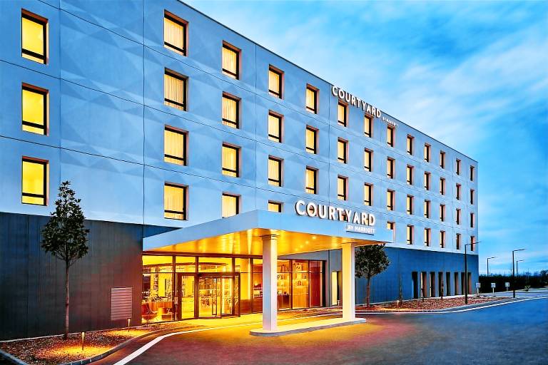 Courtyard by Marriott Lyon Eurexpo Stadium — photo 5