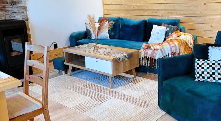 Chalet with jacuzzi — photo 3