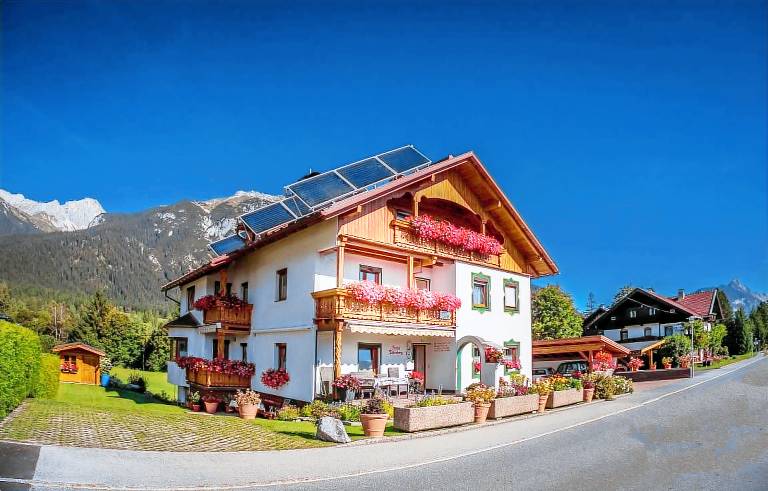 Ganze Wohnung in Leutasch mit Privatem Balkon