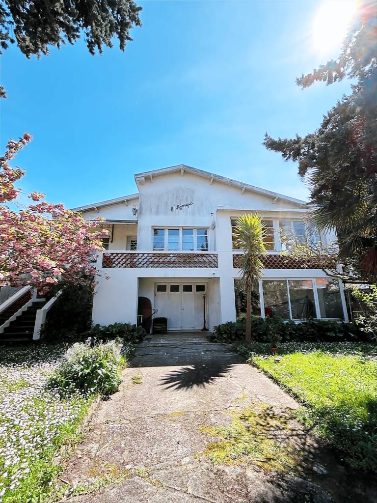 Villa  Saint-Laurent-de-la-Prée