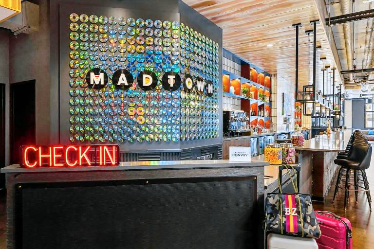 Moxy Madison Downtown — photo 4