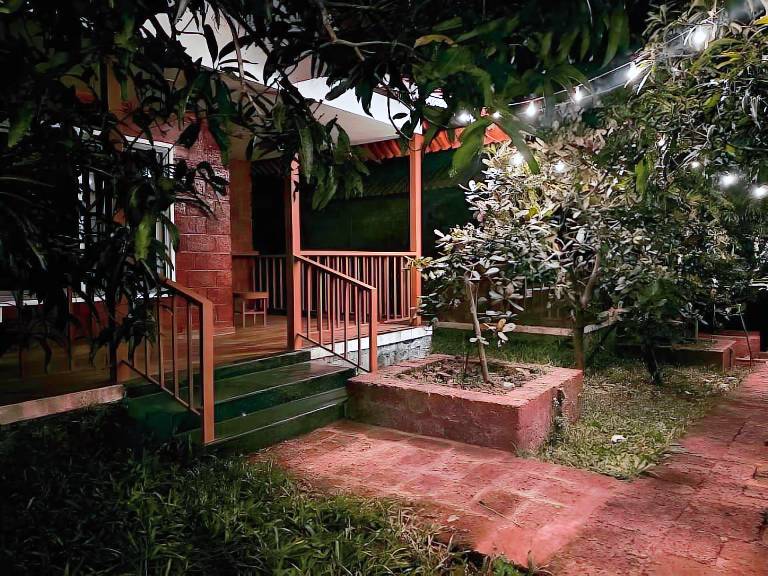 Desai's Mango Retreat — photo 3