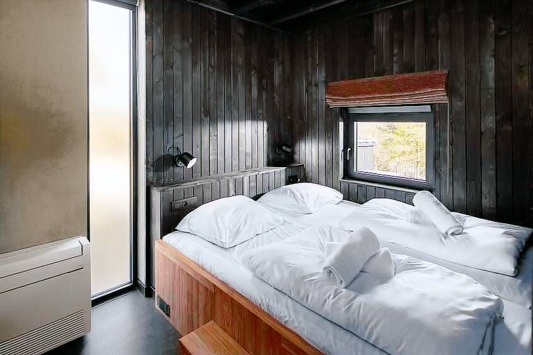 Chalet with sauna, terrace & garden — photo 4