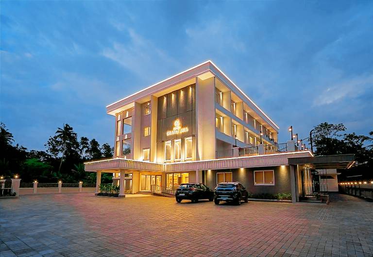Hotel Grand Aria