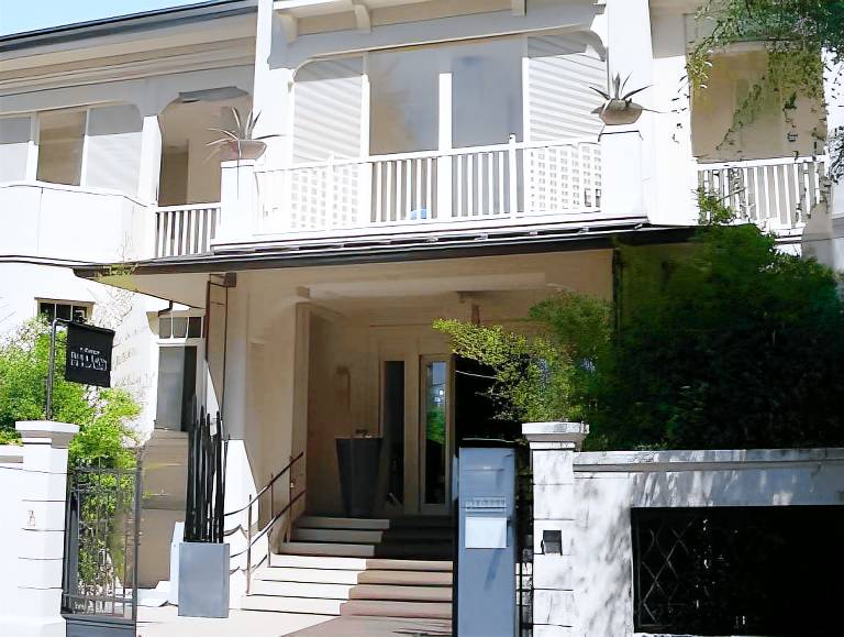 Hotel Carducci 76 in Cattolica