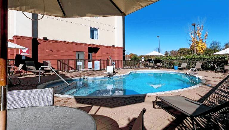 Hampton Inn Statesville — photo 5