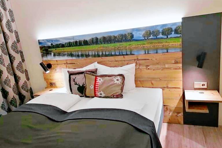 Grohnder Fährhaus GmbH Hotel